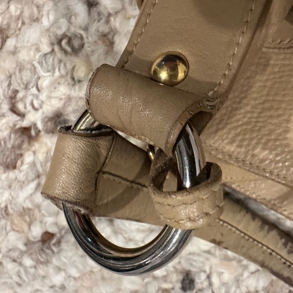 Prada Vitello Daino Side Pocket Zip Large Hobo/Authentic - Picture 7 of 13